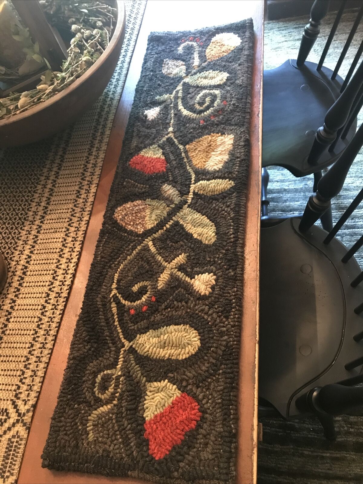 Primitive Hand Hooked Wool Rug Table Runner Dark Colors